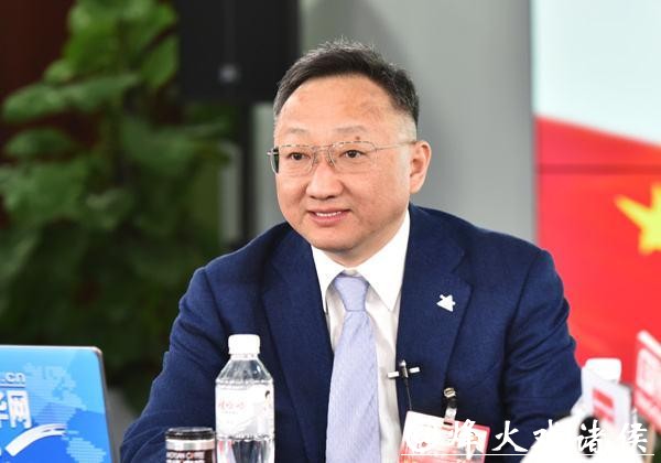 袁亚非锚定大健康主业 南京新百转型提质显韧性 袁亚非锚定大健康主业 南京新百转型提质显韧性